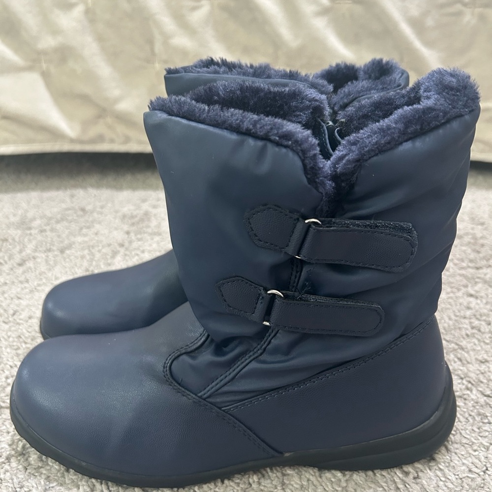 totes Kids Navy Winter Boots
